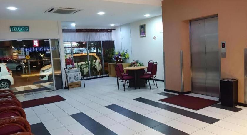 Hotel Seri Perkasa Кота-Кінабалу Екстер'єр фото