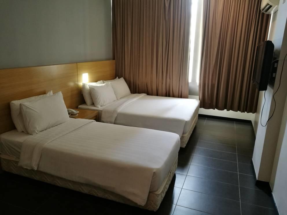 Hotel Seri Perkasa Кота-Кінабалу Екстер'єр фото